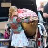 Anna Kendrick et des bagages sur le tournage de la comédie musicale The Last Five Years à New York le 20 juin 2013.