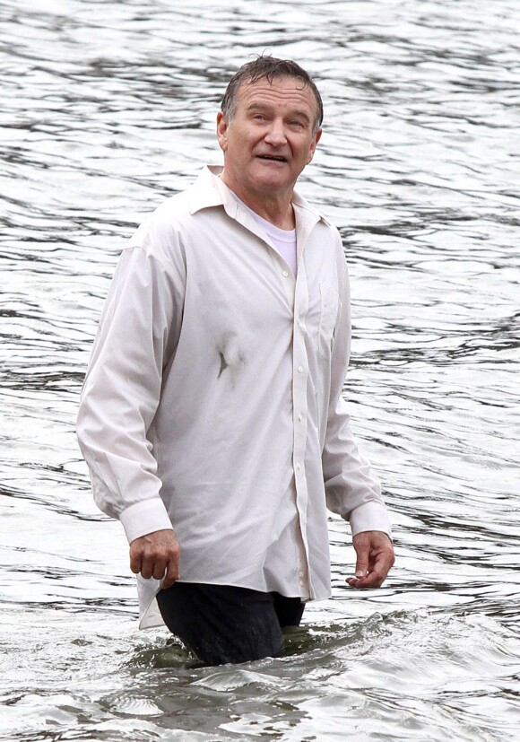 Robin Williams sur le tournage du film The Angriest Man In Brooklyn à New York. L'acteur possède une île privée au Canada.