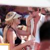 Peter Crouch et sa femme Abbey Clancy lors d'une Beach Party à Ibiza le 23 juin 2013