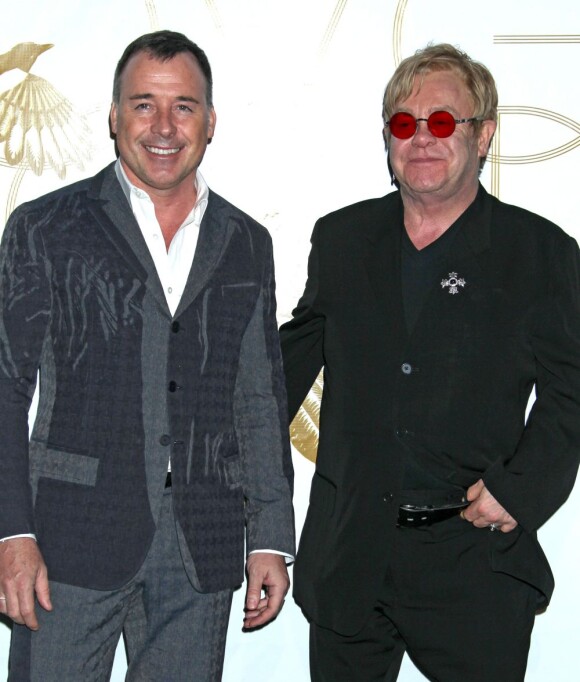 David Furnish et Elton John à la soirée "LOVEGOLD" à Los Angeles, le 22 février 2013.