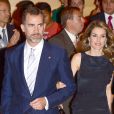 Le prince Felipe et la sublime princesse Letizia d'Espagne lors d'une cérémonie de remise de prix et d'un concert, à Gérone, le 26 Juin 2013.