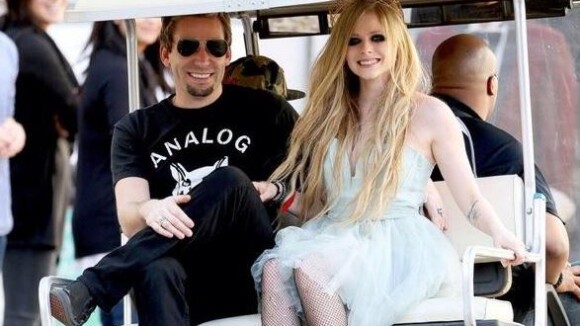 Avril Lavigne et Chad Kroeger mariés ce we en France ? Mystère...