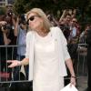 La présentatrice Claire Chazal à l'arrivée du défilé de mode Haute Couture automne-hiver 2013-2014 de la maison Dior, à l'Hôtel des Invalides à Paris, le 1er juillet 2013.