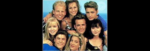 Vidéo : Shannen Doherty, Jennie Garth et Ian Ziering dans Beverly Hills ...