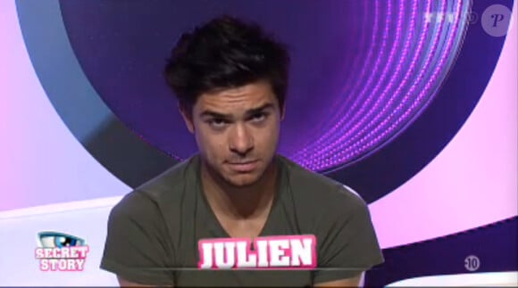 Julien dans la quotidienne de Secret Story 7 sur TF1 le mardi 2 juillet 2013
