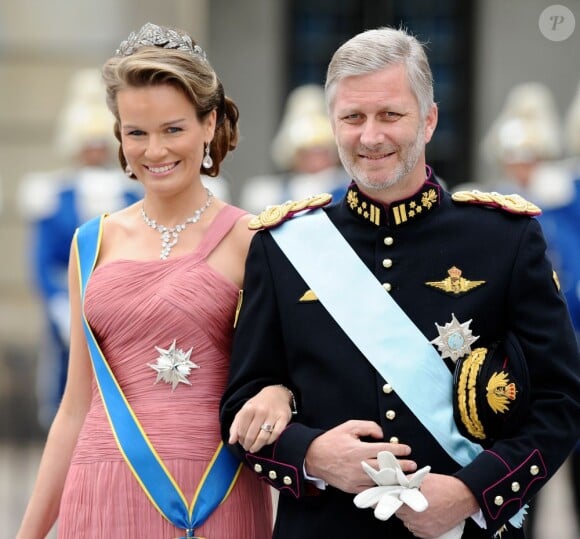 Le prince Philippe de Belgique et sa femme la princesse Mathilde au mariage de la princesse Victoria de Suède et de Daniel Westling, à Stockholm, le 19 juin 2010.