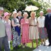 Camilla Parker Bowles en visite dans les jardins de Sir Harold Hillier à Ampfield, dans le Hampshire, le 10 juillet 2013, pour le soixantenaire du site.