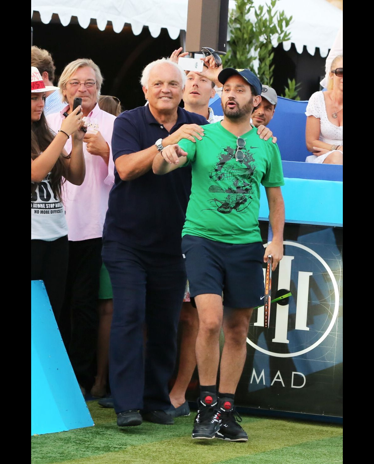 Photo Cyril Hanouna, une entrée ovationnée à SaintTropez le 12