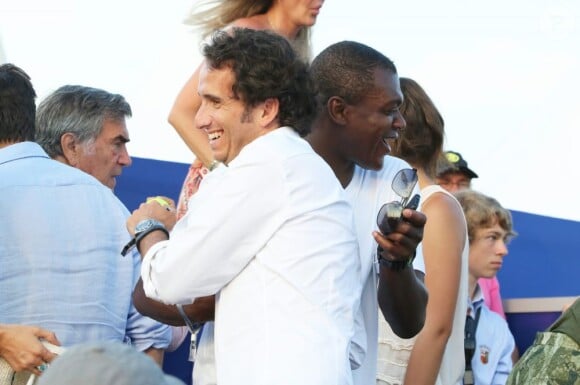 Alexandre Bompard et Marcel Desailly à Saint-Tropez le 12 juillet 2013 lors du 3e Classic Tennis Tour.