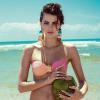 Isabeli Fontana en bikini pose pour Morena Rosa Beach collection été 2013