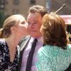 Bryan Cranston, ému au côté de sa femme Robin Dearden et sa fille Taylor Dearden, pour fêter



sa femme Robin Dearden et sa fille Taylor Dearden
sa femme Robin Dearden et sa fille Taylor Dearden


sa femme Robin Dearden et sa fille Taylor D

sa femme Robin Dearden et sa fille Taylor Dearden
sa femme Robin Dearden et sa fille Taylor Dearden

sa femme Robin Dearden et sa fille Taylor Dearden
son étoile sur le Walk Of Fame à Hollywood, le 16 juillet 2013.
