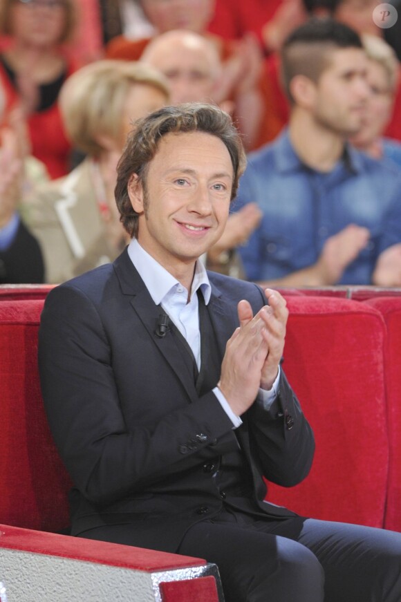 Stéphane Bern lors de l'émission Vivement dimanche de France 2, enregistrée le 28 novembre 2012