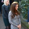 Kate Middleton recycle l'une de ses robes Max Mara datant de 2011. Une superbe robe portefeuille ultra-élégante
