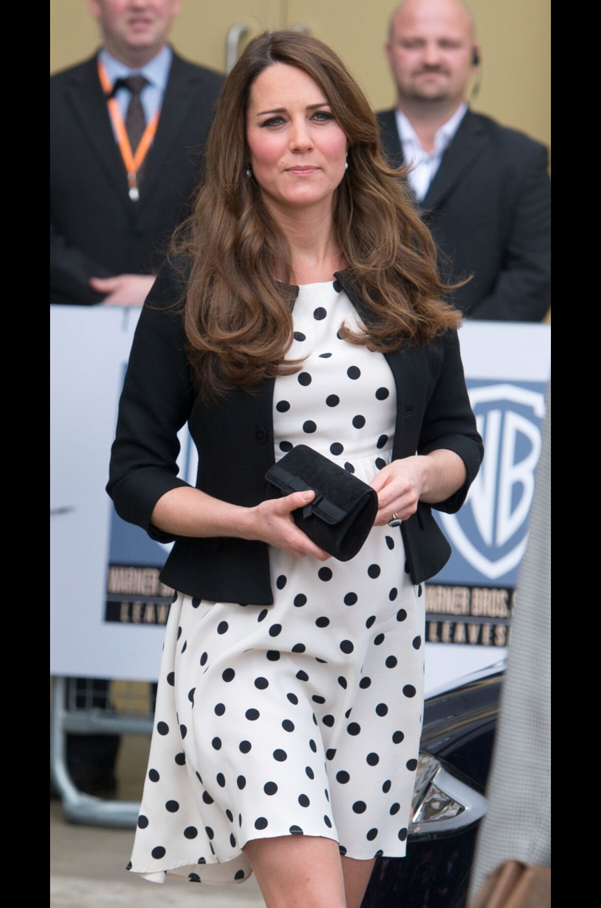 photo kate middleton parfaite dans sa robe à pois signée topshop