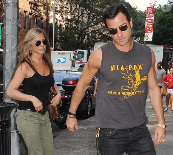 Jennifer Aniston et Justin Theroux à Chelsea, New York, le 20 juillet 2013.