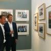 Le prince Harry à la galerie Getty Images à Londres le 25 juillet 2013 lors du vernissage d'une expo photo de Chris Jackson sur le travail de Sentebale. L'occasion de livrer ses premières impressions sur son neveu le prince George de Cambridge.