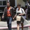 Exclusif - Halle Berry enceinte et son mari Olivier Martinez vont déjeuner au restaurant Sweet Butter Kitchen à Sherman Oaks, Los Angeles, le 25 juillet 2013.