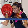 Adriana Lima très concentrée lors d'une séance de boxe à Miami le 27 juillet 2013
