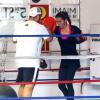 Adriana Lima très concentrée lors d'une séance de boxe à Miami le 27 juillet 2013
