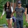 Taylor Lautner et sa nouvelle chérie Marie Avgeropoulos se baladent à SoHo, New York, le 29 juillet 2013.