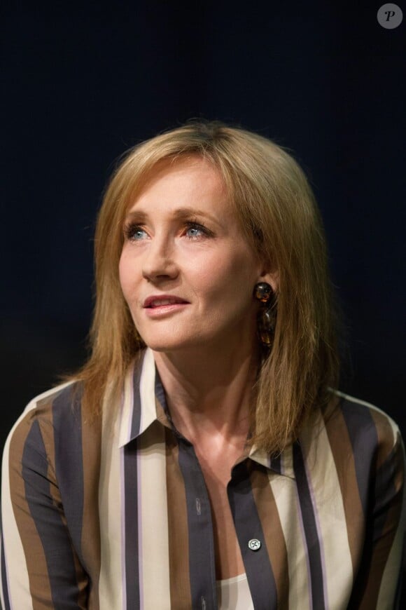 L'auteure J.K. Rowling à Bath, le 8 mars 2013.