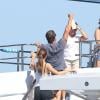 Sylvester Stallone avec sa femme Jennifer Flavin au côté de ses filles Sophia, Sistine et Scarlet en vacances à bord d'un yacht de luxe le 1er août 2013, au large de Saint-Jean-Cap-Ferrat.