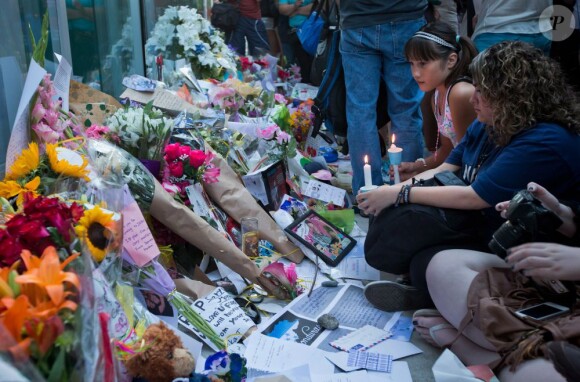 De nombreux anonymes ont rendu hommage à Cory Monteith.