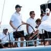 Le prince Felipe d'Espagne à bord du voilier AIFOS de la Marine, en lice le 31 juillet 2013 lors de la Copa del Rey.