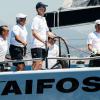 Le prince Felipe d'Espagne à bord du voilier AIFOS de la Marine, en lice le 31 juillet 2013 lors de la Copa del Rey.