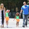 Heidi Klum, son petit ami Martin Kristen et ses enfants Lou et Leni se rendent au Starbucks à Brentwood, le 8 aout 2013.