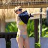 Exclusif - Charlize Theron en bikini pendant ses vacances à Hawaï, le 8 août 2013.