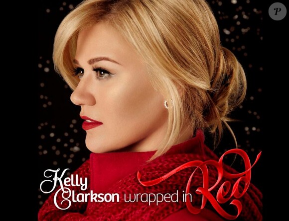 Kelly Clarkson sortira son album de chants de Noël, intitulé Wrapped in Red le 29 octobre 2013.
