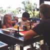 Vivienne et Pax Jolie-Pitt aperçus sans leurs parents à l'Hystéria, l'un des restaurants de Jean Roch sur le port de St-Tropez, le 15 août 2013.