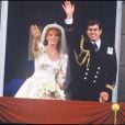  Sarah Ferguson et le prince Andrew, duc d'York, lors de leur mariage le 23 juillet 1986 à Londres. 