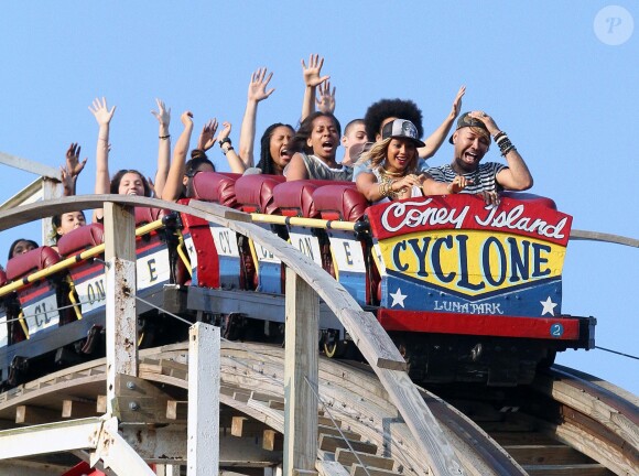 Beyoncé filme son nouveau clip à Coney Island, le 29 août 2013.