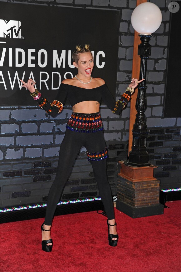 Miley Cyrus lors des MTV Video Music Awards au Barclays Center à New York. Le 25 août 2013.
