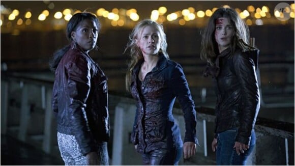 Rutina Wesley, Anna Paquin et Lucy Griffiths dans la saison 6 de True Blood (2013).