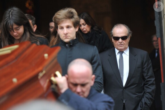 Jack Nicholson et les membres de la famille de Willy Rizzo à Paris le 1er mars 2013.