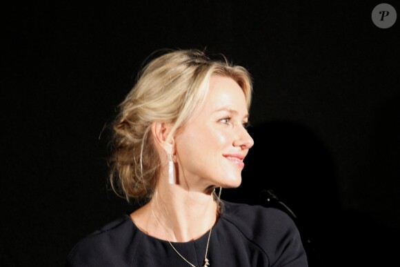 Naomi Watts en conférence de presse à Paris pour la promotion de Diana, le 6 septembre 2013
