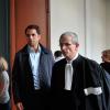 Thomas Menant (L'Amour est dans le pré 8) et son avocat, au tribunal d'Amiens, le vendredi 6 septembre 2013.