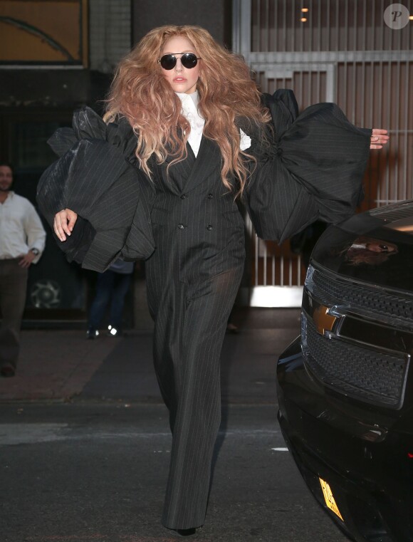 La superstar Lady GaGa lors de la première cérémonie des Fashion Media Awards, le 6 septembre 2013 à New York.