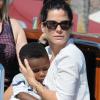 Sandra Bullock et son fils Louis à Venise le 27 août 2013