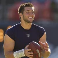 Tim Tebow : D'icône à paria de la NFL, l'incroyable chute de la jeune star US