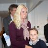 Le prince Haakon, la princesse Mette-Marit et leur fille la princesse Ingrid Alexandra de Norvège inauguraient le 13 septembre 2013 à Oslo la Maison de l'Environnement ("Miljohuset").