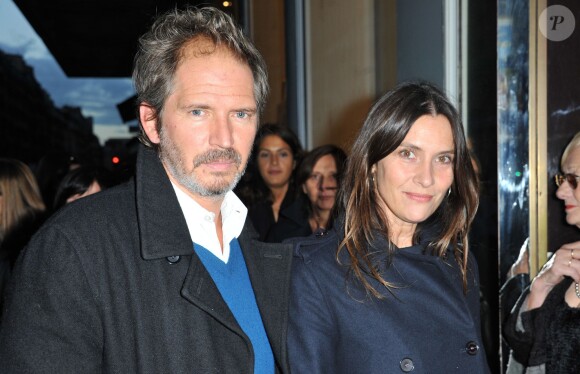 Géraldine Pailhas et son compagnon Christopher Thompson lors de l'avant-première du film Elle s'en va à Paris au cinéma L'Arlequin le 16 septembre 2013