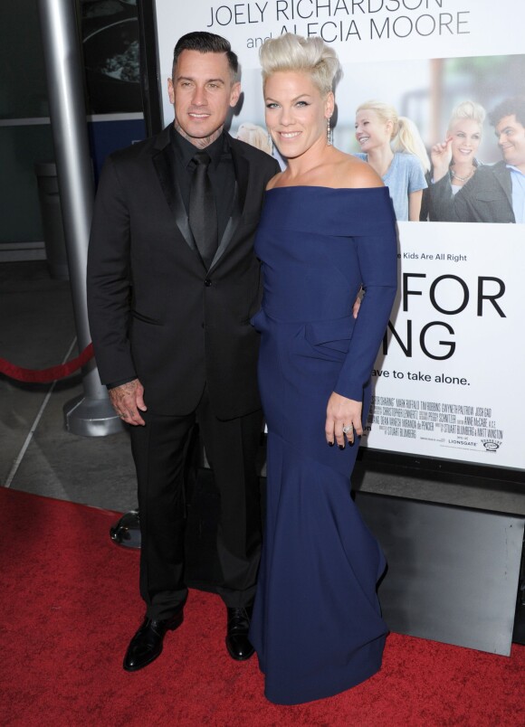 Pink et son mari Carey Hart à la première du film "Thanks For Sharing" au ArcLight Hollywood à Los Angeles, le 16 septembre 2013.