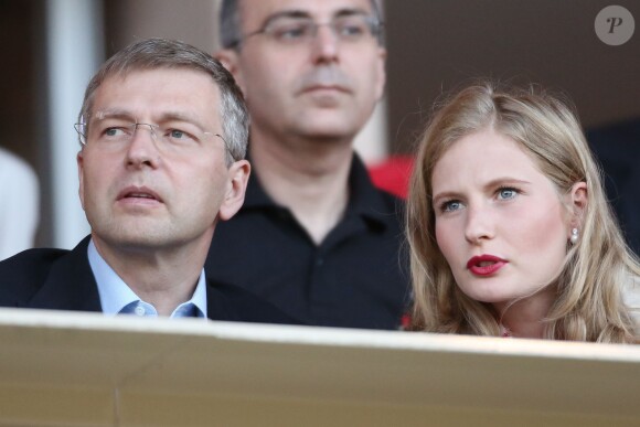 Dmitry Rybolovlev et sa fille lors d'un match de l'AS Monaco à Monaco, le 14 septembre 2012