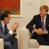 Le roi Willem-Alexander et la reine Maxima des Pays-Bas ont rencontré en début d'après-midi le 18 septembre 2013 le Premier ministre espagnol Mariano Rajoy au palais de la Moncloa à Madrid, au cours de leur visite inaugurale en Espagne.