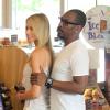 Eddie Murphy avec sa belle Paige Butcher à Los Angeles, le 19 septembre 2013.