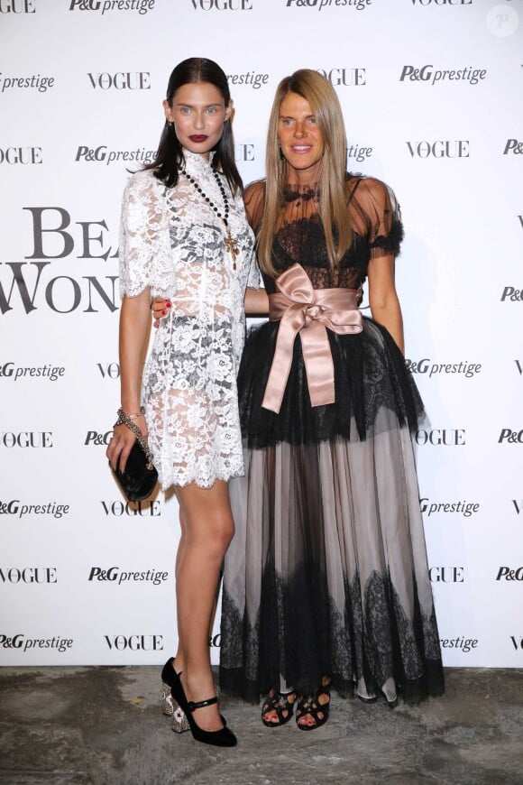 Bianca Balti et Anna dello Russo lors de la soirée Beauty in Wonderland à Milan en marge de la Fashion Week italienne. Le 19 septembre 2013